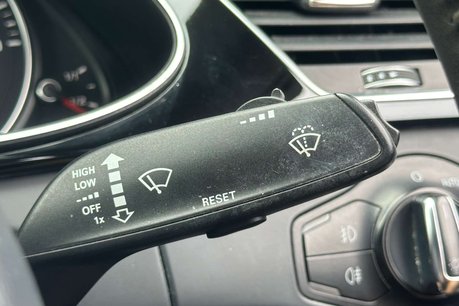 Audi A4 2.0 TDI Black Edition Saloon 4dr Diesel Manual Euro 5 (s/s) (177 ps) 26