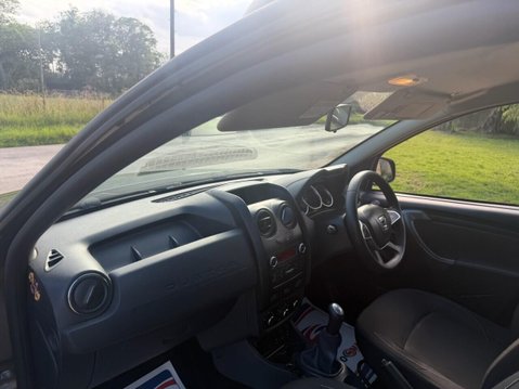 Dacia Duster 1.6 SCe Ambiance SUV 5dr Petrol Manual Euro 6 (s/s) (115 ps) 24