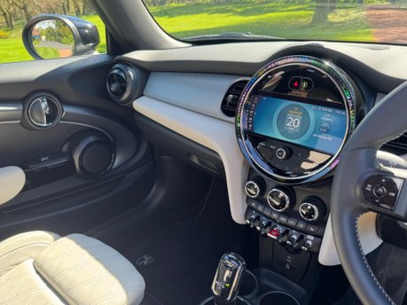 Mini Hatch COOPER EXCLUSIVE 19