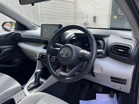 Toyota Yaris 1.5 VVT-h Excel Hatchback 5dr Petrol Hybrid E-CVT Euro 6 (s/s) (116 ps) 18