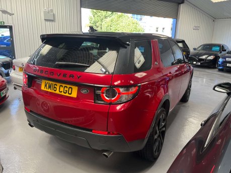 Land Rover Discovery Sport 2.0 Discovery Sport Black HSE TD4 Auto 4WD 5dr 4