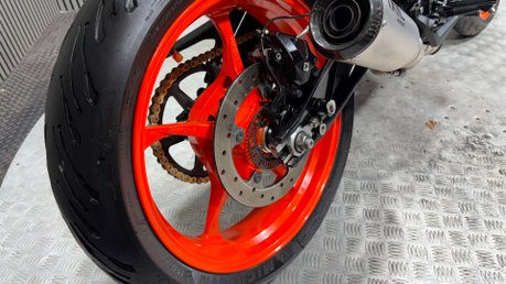 KTM Duke 2025 ONLY 7K 125CC LEARNER LEGAL 15BHP 1 OWNER 53