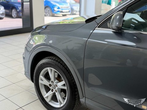 Audi Q3 2.0 TFSI SE S Tronic quattro Euro 6 (s/s) 5dr 10