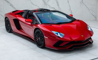 Lamborghini Aventador S LP 740-4 ROADSTER 14