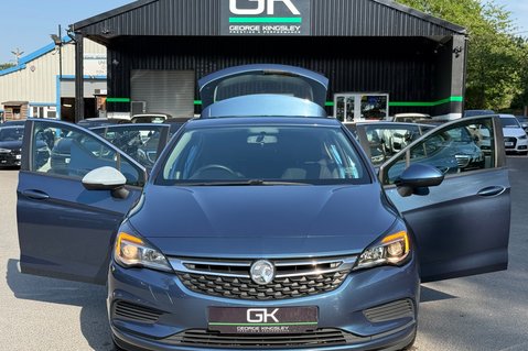 Vauxhall Astra TECH LINE CDTI - ULEZ COMPLIANT - £20 ROAD TAX - MOT FEBRUARY - PX TO CLEAR 18