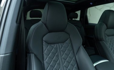 Audi SQ7 BLACK EDITION 15