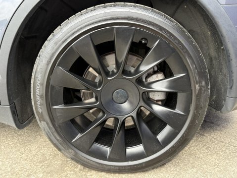 Tesla Model Y (Dual Motor) Long Range SUV 5dr Electric Auto 4WDE (384 bhp) 16