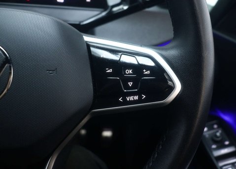 Volkswagen ID.3 Pro 58kWh Hatchback 5dr Electric Auto (204 ps) 40