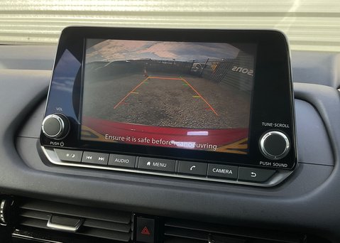 Nissan Qashqai DIG-T ACENTA PREMIUM MHEV 20