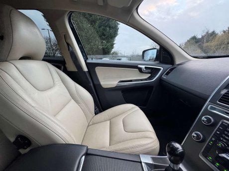 Volvo XC60 2.4 XC60 SE Luxury Nav D5 AWD 4WD 5dr 36