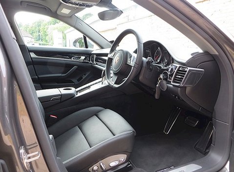 Porsche Panamera Diesel 14