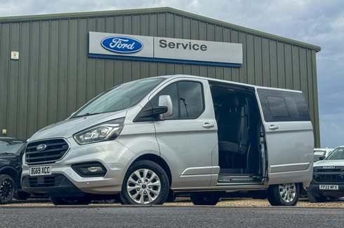 Ford Transit Custom Crew Cab SWB L1H1 Low Roof Limited 320 Air Con Alloys Sensors EURO 6
