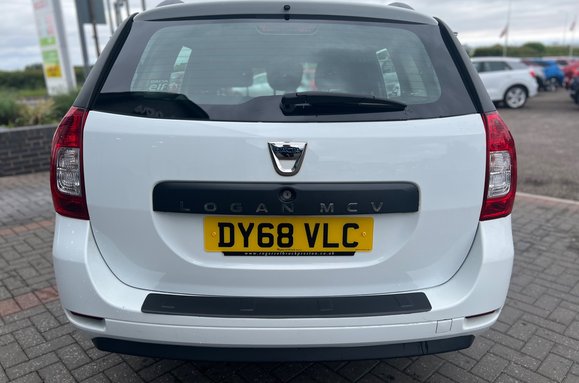 Dacia Logan ESSENTIAL 1.0 TCE ESTATE 9
