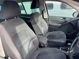 Volkswagen Tiguan 2.0 TDI BlueMotion Tech SE DSG 4WD Euro 5 (s/s) 5dr 8