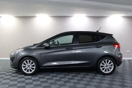 Ford Fiesta TITANIUM 18