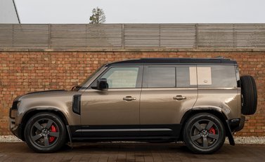 Land Rover Defender 110 X P400 2