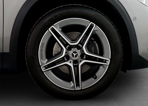 Mercedes-Benz GLA 1.3 GLA 180 AMG Line Premium Auto 5dr 16