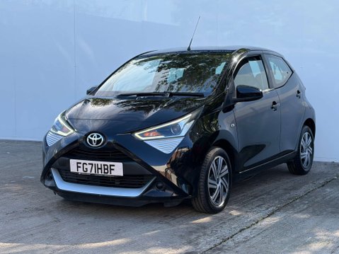 Toyota Aygo 1.0 Aygo X-Play TSS VVT-i 5dr 16