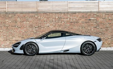 McLaren 720S Performance 2