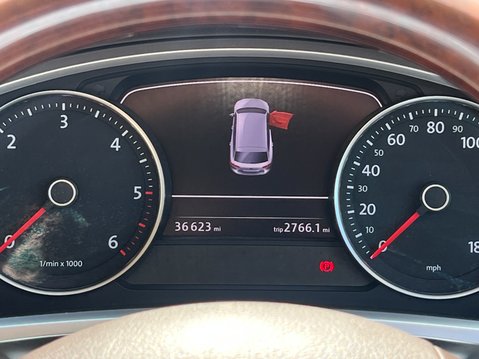 Volkswagen Touareg 3.0 TDI V6 BlueMotion Tech SE SUV 5dr Diesel Tiptronic 4WD Euro 6 (s/s) (26 18
