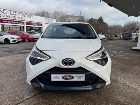 Toyota Aygo 1.0 VVT-I X-PLAY TSS 7
