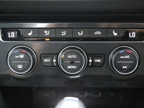 Volkswagen Tiguan 2.0 TSI SEL DSG 4Motion Euro 6 (s/s) 5dr 17