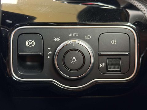 Mercedes-Benz A Class 2.0 A35 AMG (Premium) Hatchback 5dr Petrol 7G-DCT 4MATIC Euro 6 (s/s) (306 53