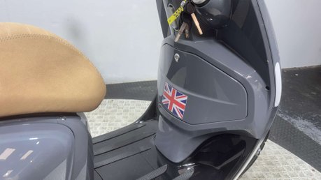 Keeway Versilia 2023 ONLY 2K 125CC SCOOTER NEW MOT WARRANTY 20