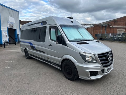 Mercedes-Benz Sprinter AB RACE CRUISER RACE VAN RACE TRUCK 2