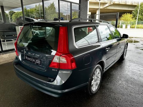 Volvo V70 2.0D SE Euro 4 5dr 17