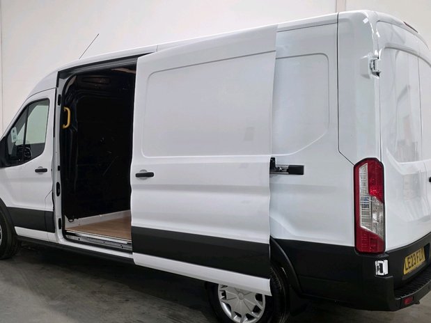 Ford Transit Transit 350 L3 Diesel FWD 2.0 Eco blue 130ps H2 Trend Van 11