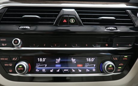 BMW 5 Series 530d xDrive SE MHEV - Nappa Leather, Comfort Plus Pack, Adaptive Cruise, HK 16