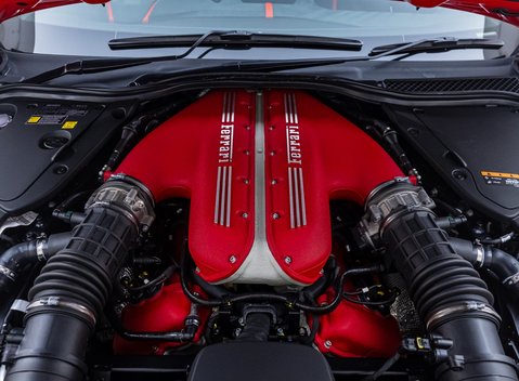 Ferrari 812 Competizione 59