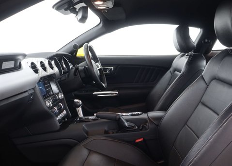 Ford Mustang 5.0 Mustang GT Auto 2dr 40