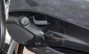 Ferrari 488 Pista 19