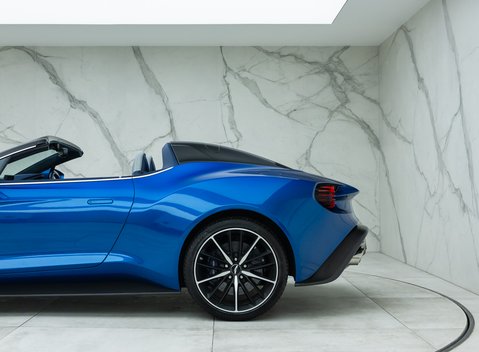 Aston Martin Vanquish Zagato Speedster 49