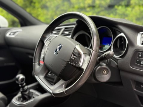 Citroen DS4 1.6 e-HDi Airdream DSign Euro 5 (s/s) 5dr 14