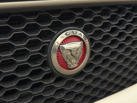 Jaguar XE 2.0d R-Sport Auto AWD Euro 6 (s/s) 4dr 13