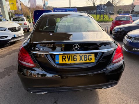 Mercedes-Benz C Class 2.1 C300dh AMG Line (Premium Plus) G-Tronic+ Euro 6 (s/s) 4dr 14