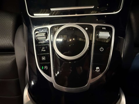 Mercedes-Benz GLC 2.1 GLC 220 D 4Matic AMG Line Auto 4WD 5dr 22