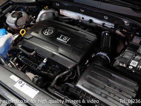 Volkswagen Golf 2.0 Golf R TSi Semi-Auto 4WD 3dr 32