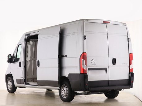 Citroen Relay 2.2 BlueHDi L3H2 Van 140ps Enterprise Pro 4