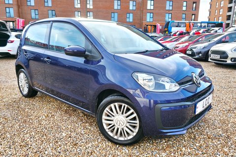 Volkswagen Up 1.0 MOVE UP LOOK! JUST 30000 MILES! 8 SERVICES.. BLUETOOTH! LOW INSURANCE! 1