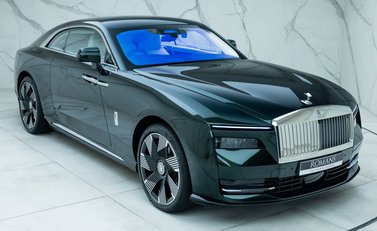 Rolls-Royce Spectre 8