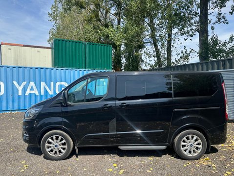 Ford Tourneo Custom 310 TITANIUM L1 2