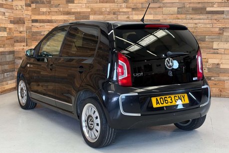 Volkswagen Up 1.0 High up! Hatchback 5dr Petrol ASG Euro 5 (75 ps) 77