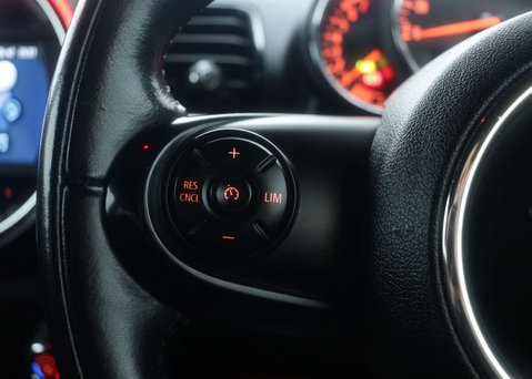 Mini Clubman 1.5 Clubman Cooper Auto 6dr 26