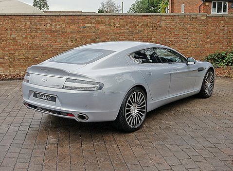 Aston Martin Rapide S 26