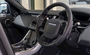 Land Rover Range Rover Sport 5.0 SVR 7
