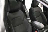 Nissan Qashqai 1.3 Qashqai N-Connecta DiG-T MHEV CVT 5dr 17